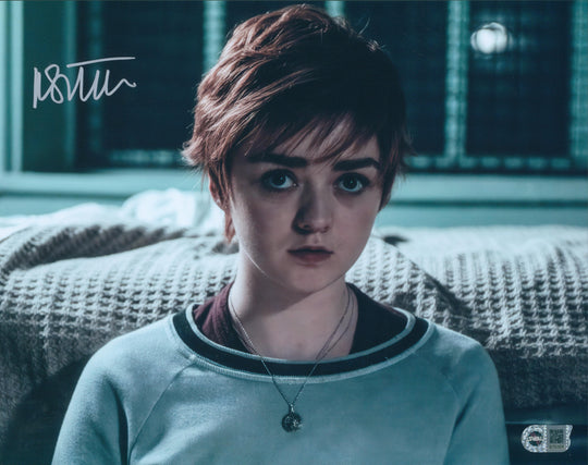 Maisie Williams Signed 11X14 Photo - SWAU Authenticated