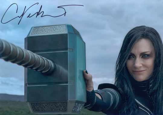 Cate Blanchett Signed 16x20 Photo - SWAU Authenticated