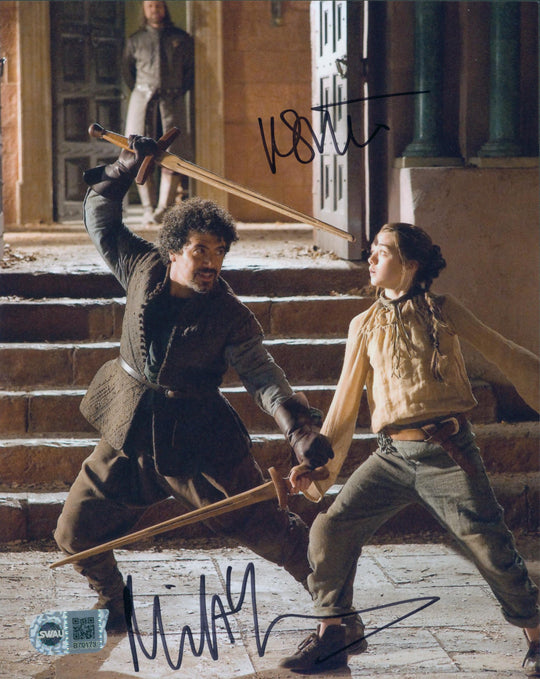 Maisie Williams Signed 8x10 Photo - SWAU Authenticated