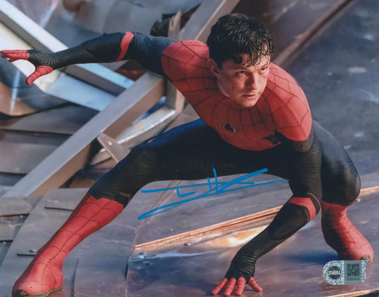 Tom Holland Signed 8x10 Photo - SWAU Authenticated