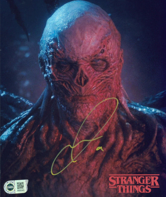 Jamie Campbell Bower Signed 8x10 Photo - SWAU Authenticated